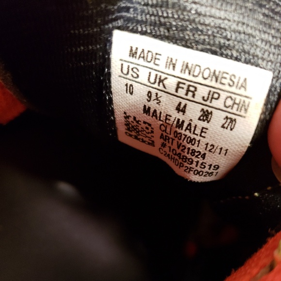 Mens cleats - Picture 2 of 2